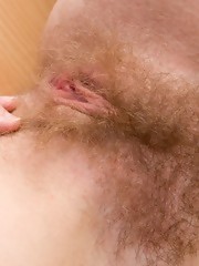 hairy_pussy_cutties_5242450